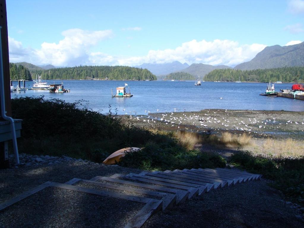 Апартаменты Waterfront View Of The Inlet, Short Walk To Town Тофино Экстерьер фото