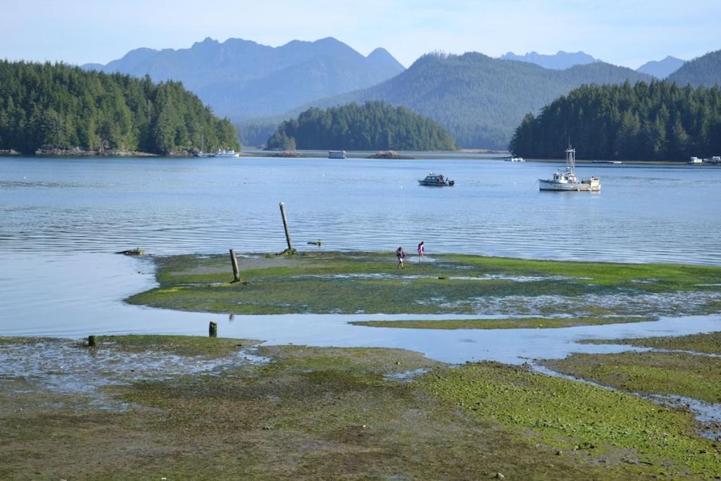Апартаменты Waterfront View Of The Inlet, Short Walk To Town Тофино Экстерьер фото